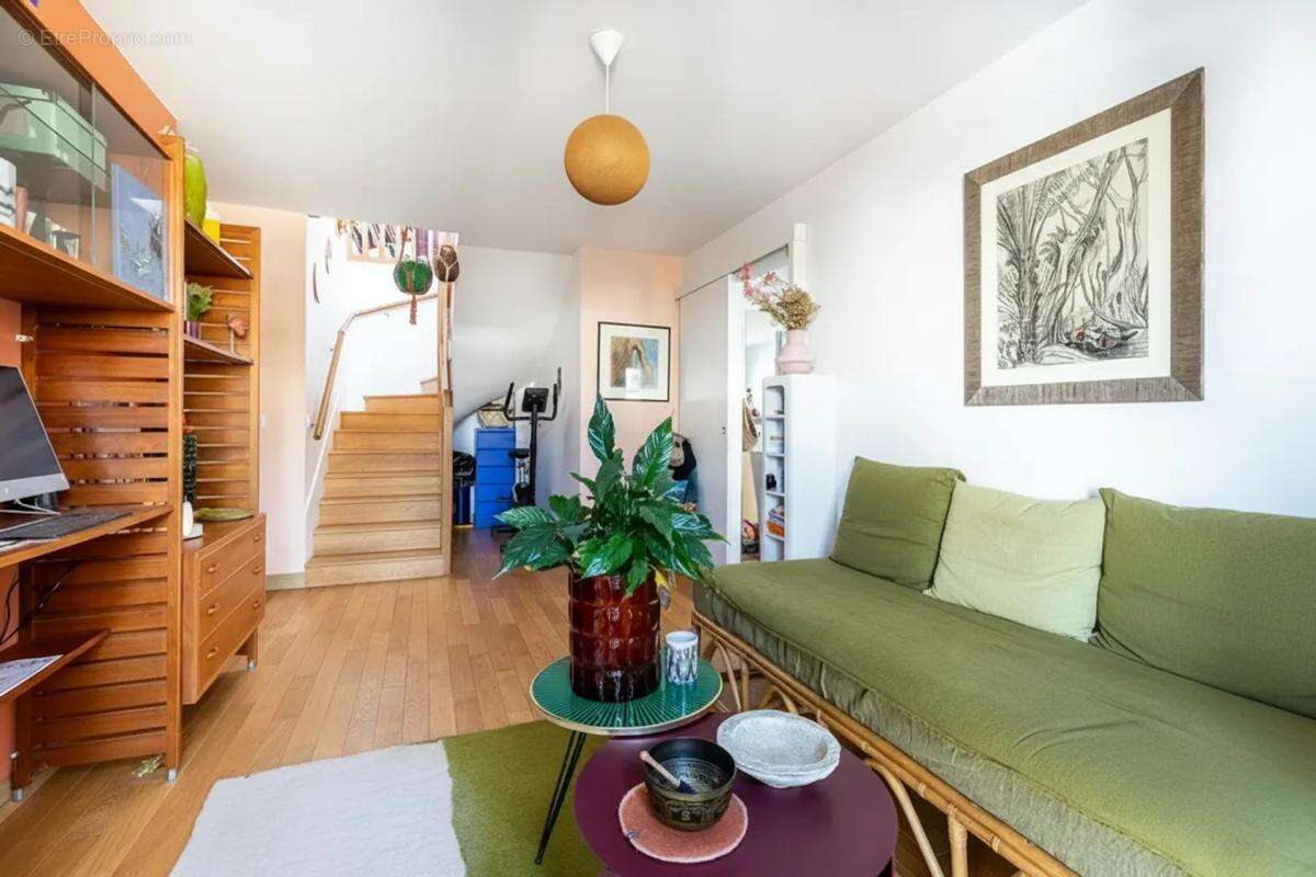 Appartement à LEVALLOIS-PERRET