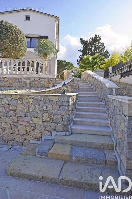 Photo 5 - Maison à MANDELIEU-LA-NAPOULE