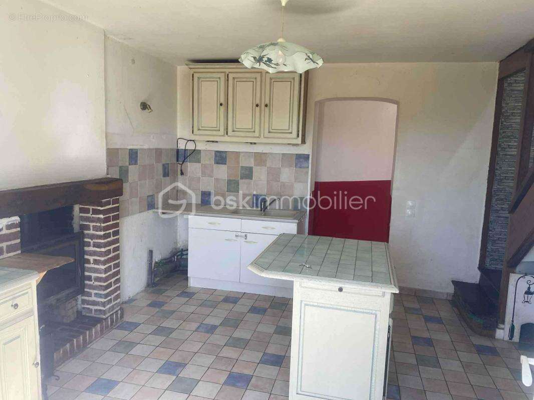 Maison à SAINTE-GAUBURGE-SAINTE-COLOMBE