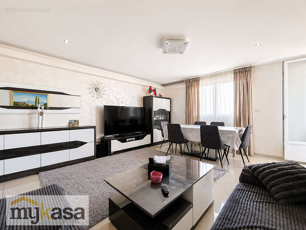 Appartement Martigues 4 pièce(s) 84 m2 - photo 2