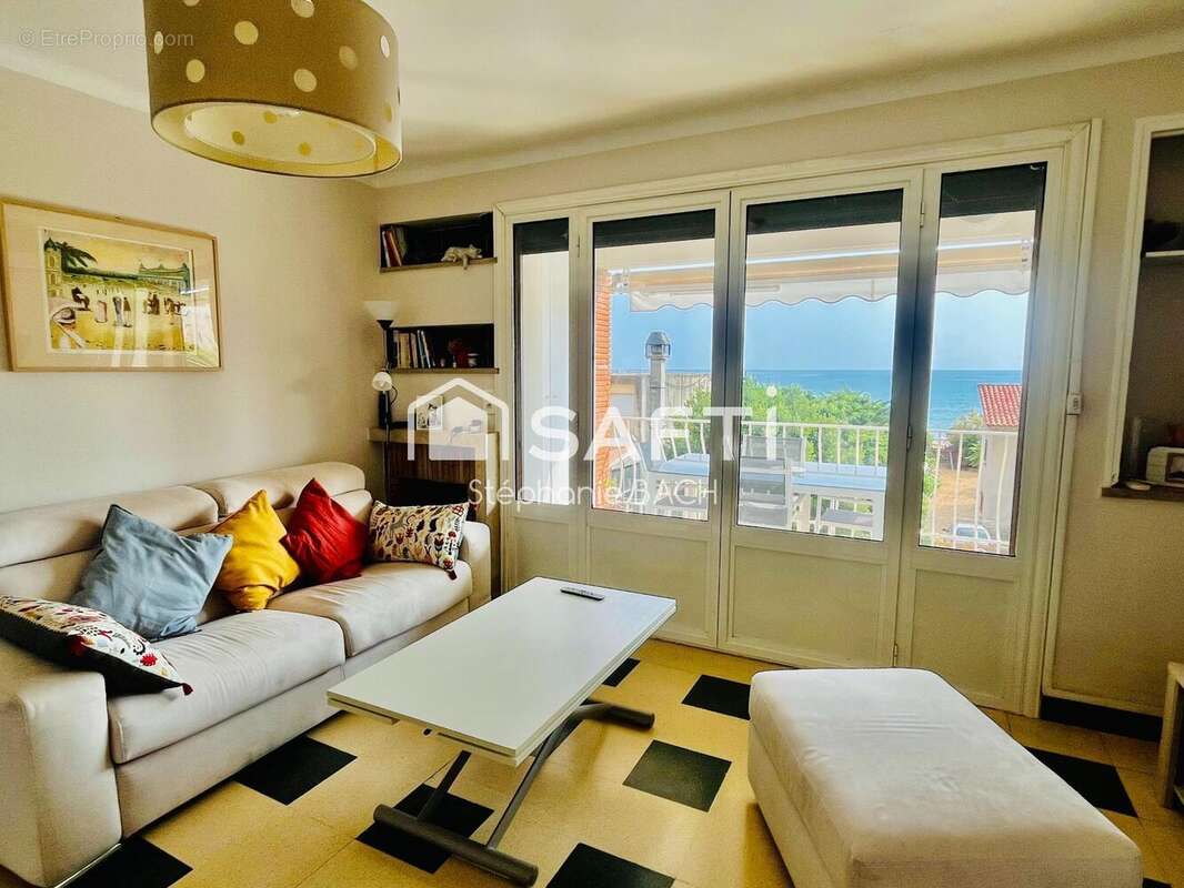 Photo 3 - Appartement à SAINT-CYR-SUR-MER