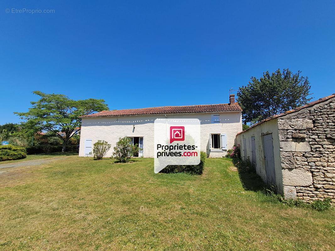Maison à PETOSSE