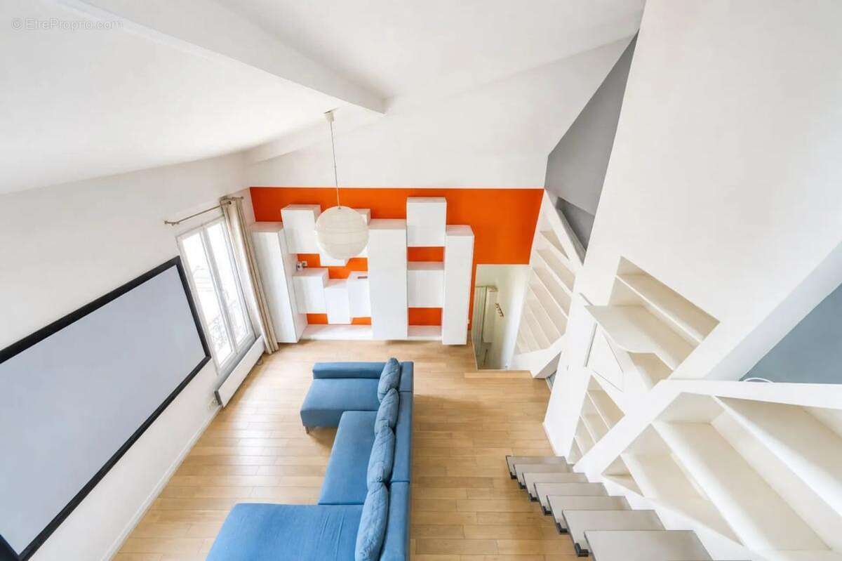 Appartement à PARIS-18E