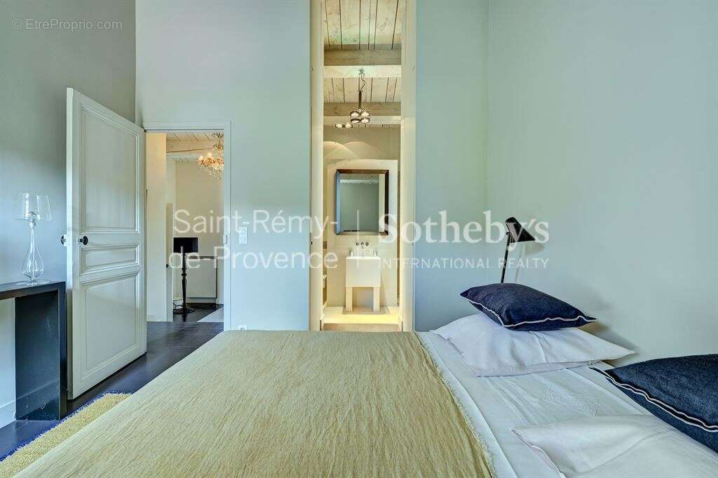 Maison à SAINT-REMY-DE-PROVENCE