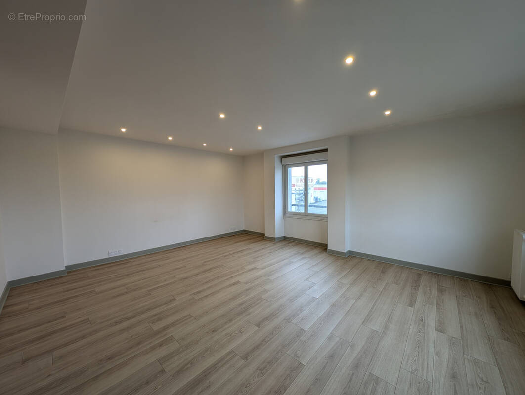 Appartement à LUBERSAC