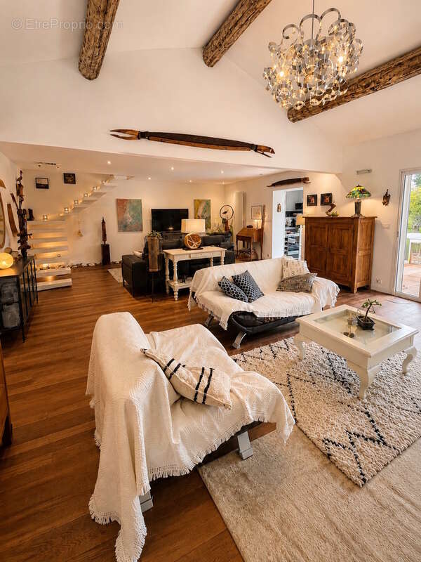 Maison à BASSAN