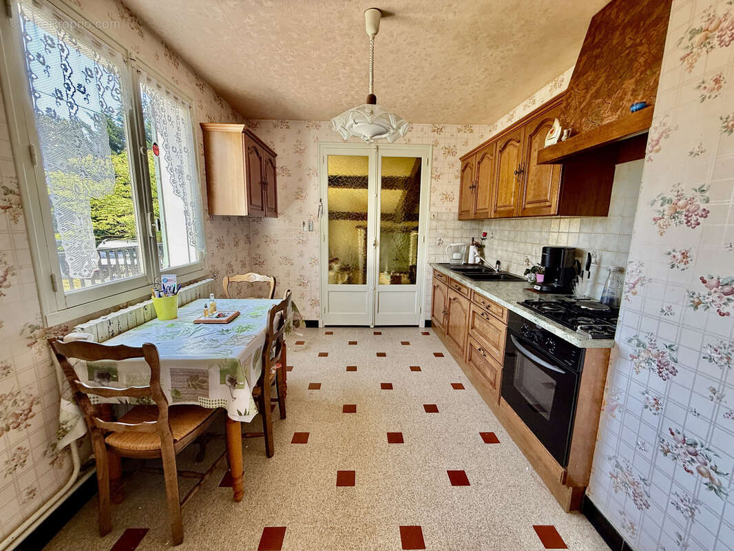 Maison à BEAUREPAIRE