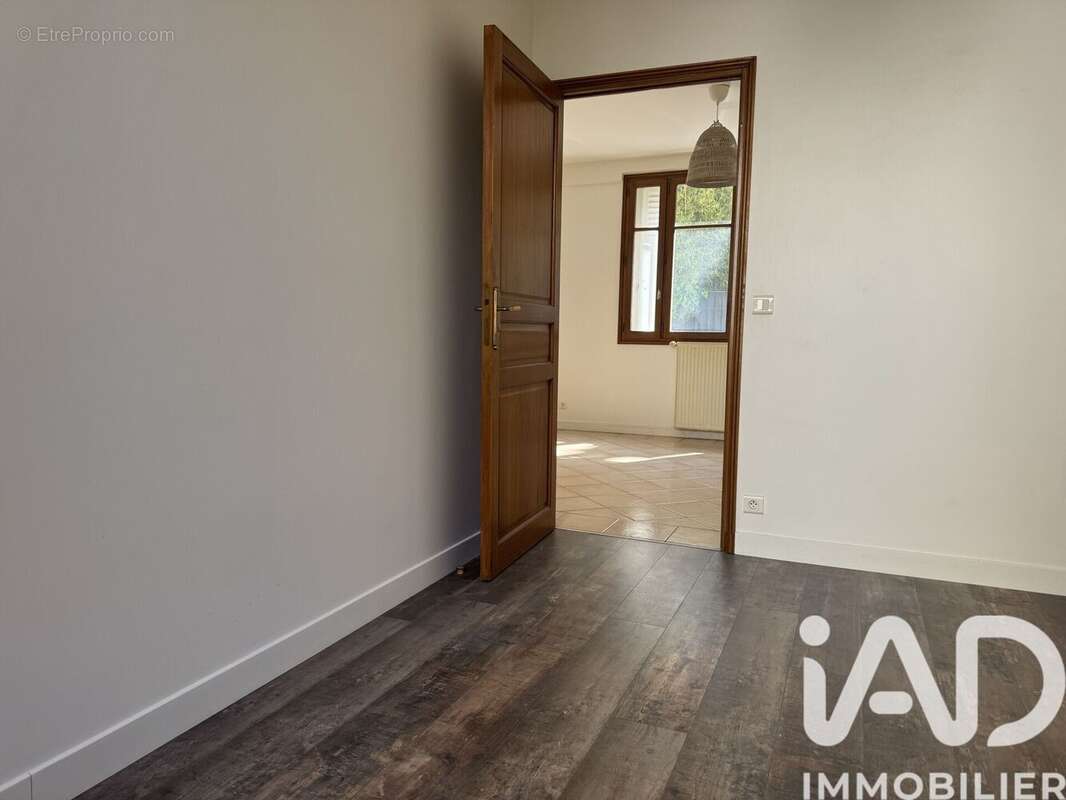 Photo 5 - Appartement à COLOMBES