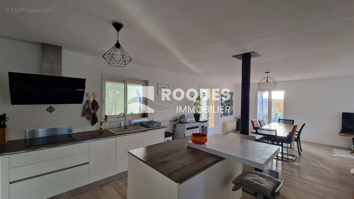 A VENDRE, St Jean de la Blaquière, Villa indépendante, 4 pièces 116 m2 habitables, piscine, sur terrain de 201 - photo 15