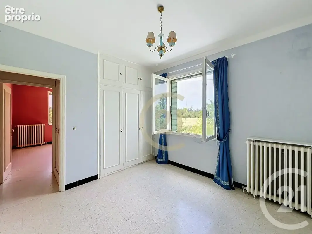 Maison 9 pièces 222 m² à vendre à Uzes (30700) - photo 12