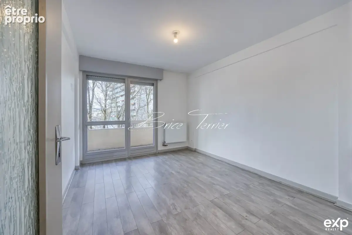 Appartement 84 m² à Gaillard  - photo 8