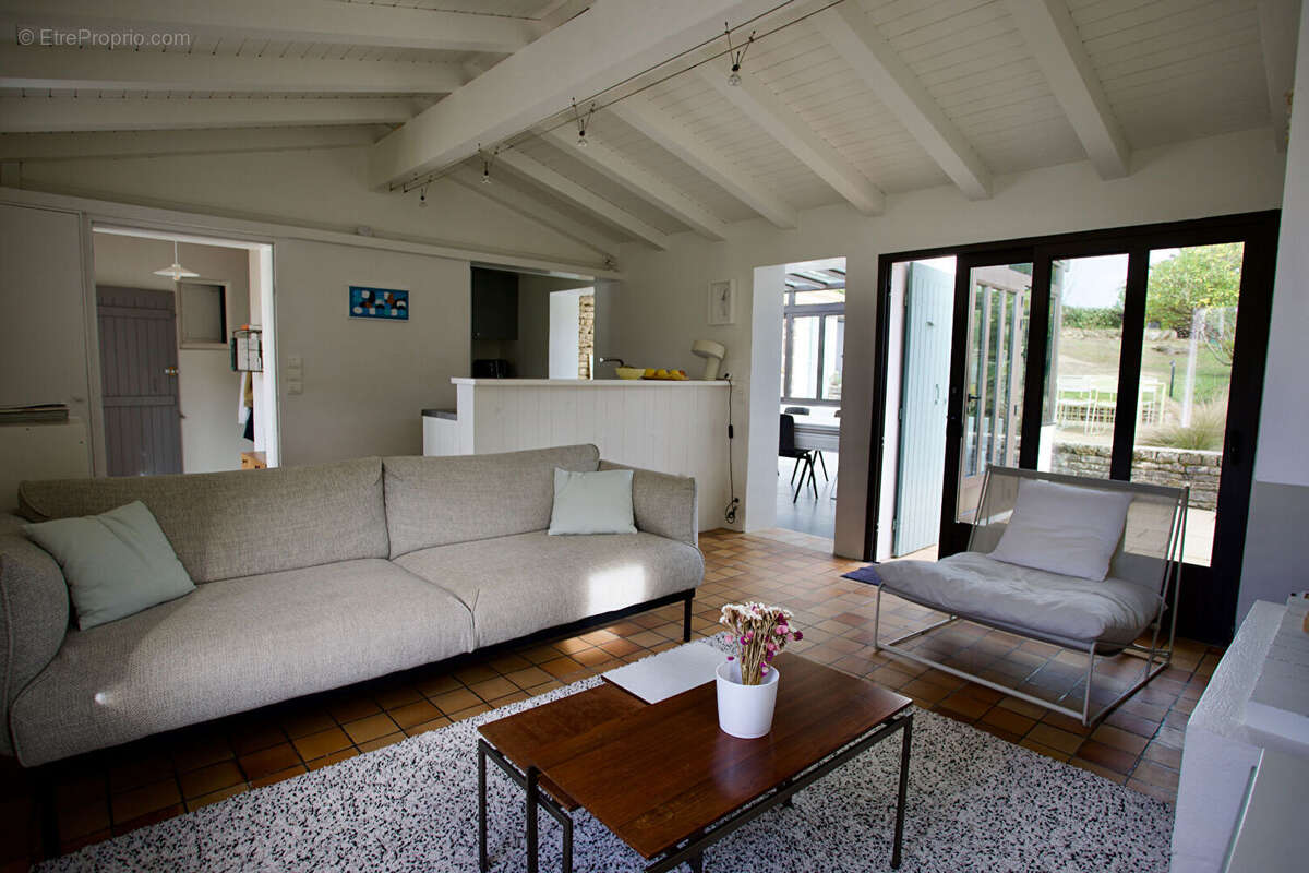 Maison à LES PORTES-EN-RE