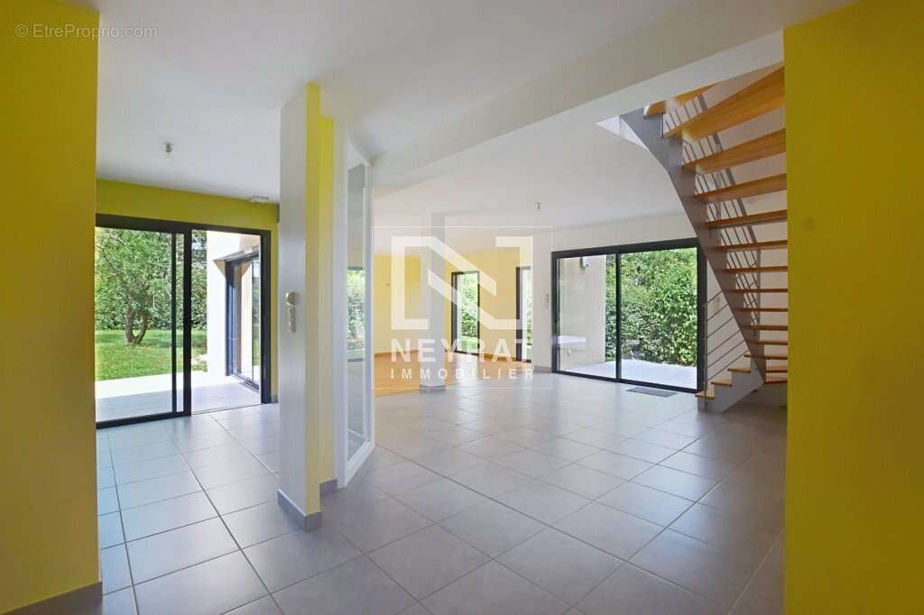 Maison à GIVRY