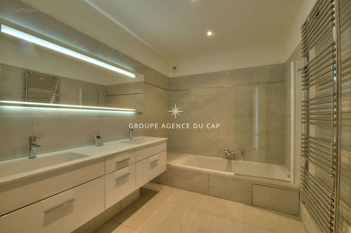 Maison à SAINT-RAPHAEL