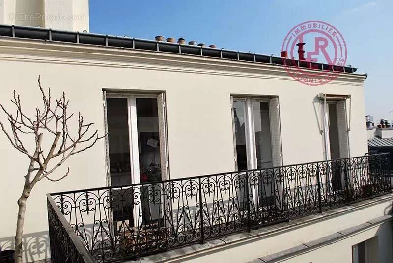 Appartement à PARIS-3E