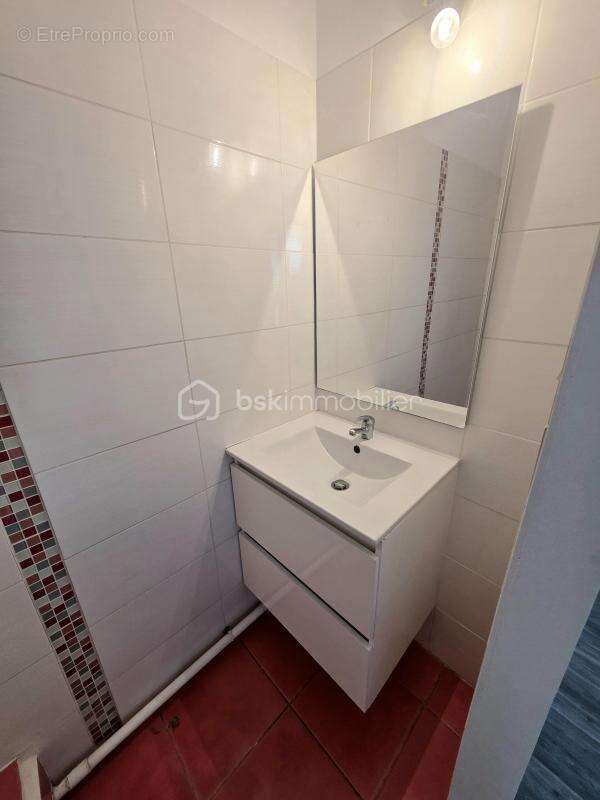 Maison à MONTELIMAR