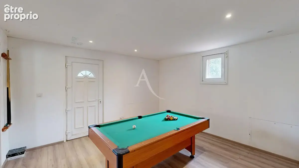 Maison Plain pied avec jardin et garage à ROULLENS - photo 7