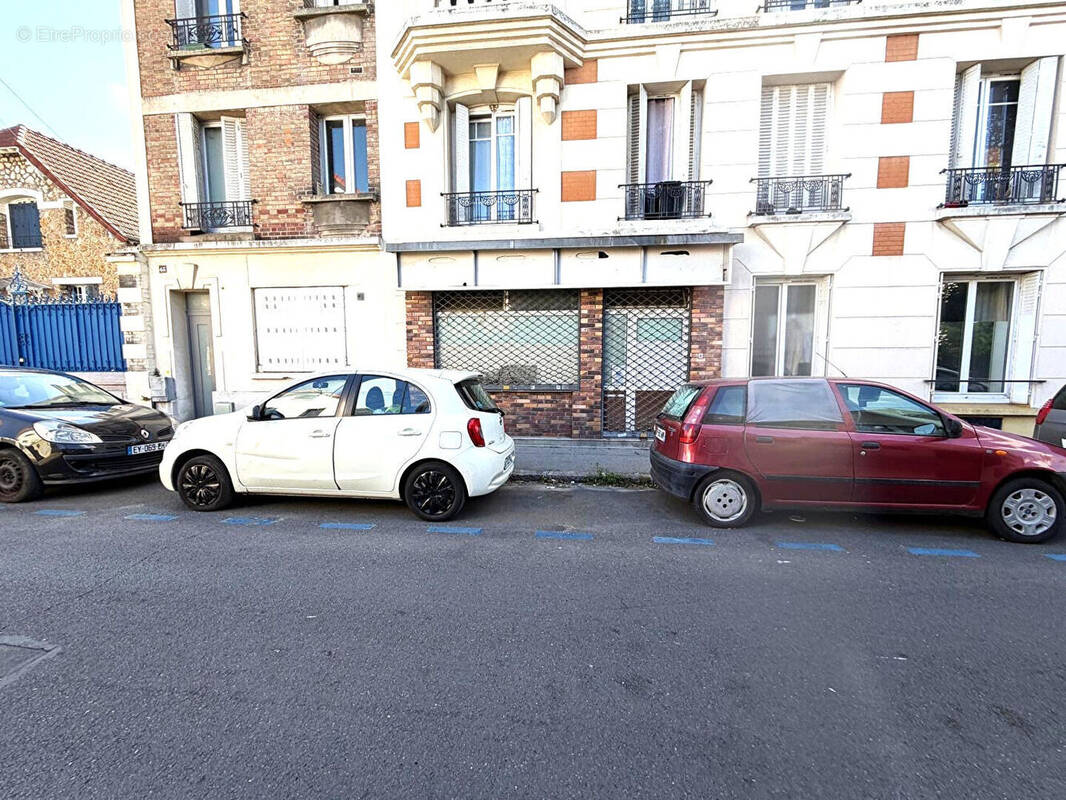 Commerce à COLOMBES