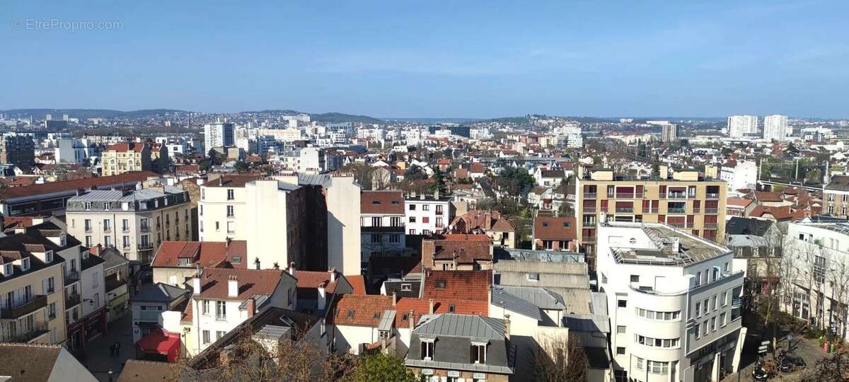 Appartement à COLOMBES