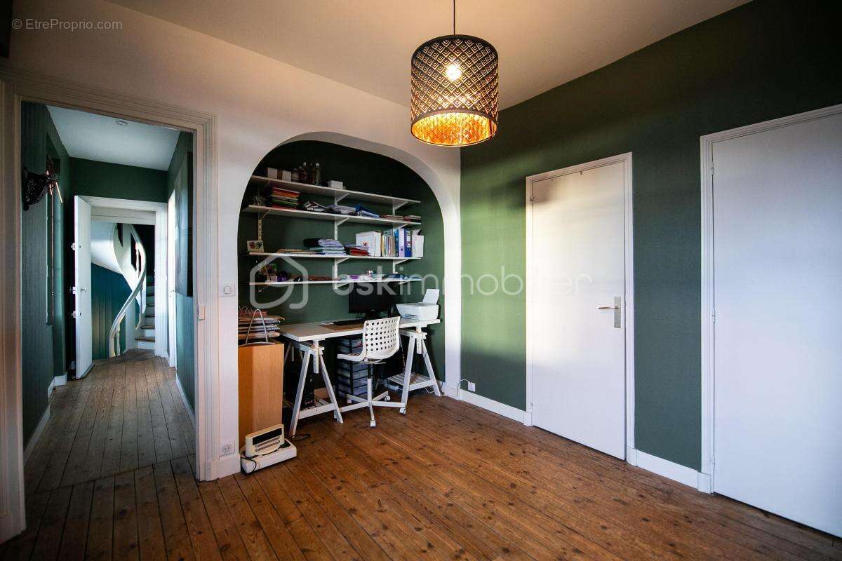 Maison à CHATEAU-RENAULT