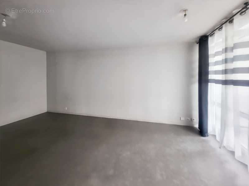 Appartement 60 m² à Besancon  - photo 3