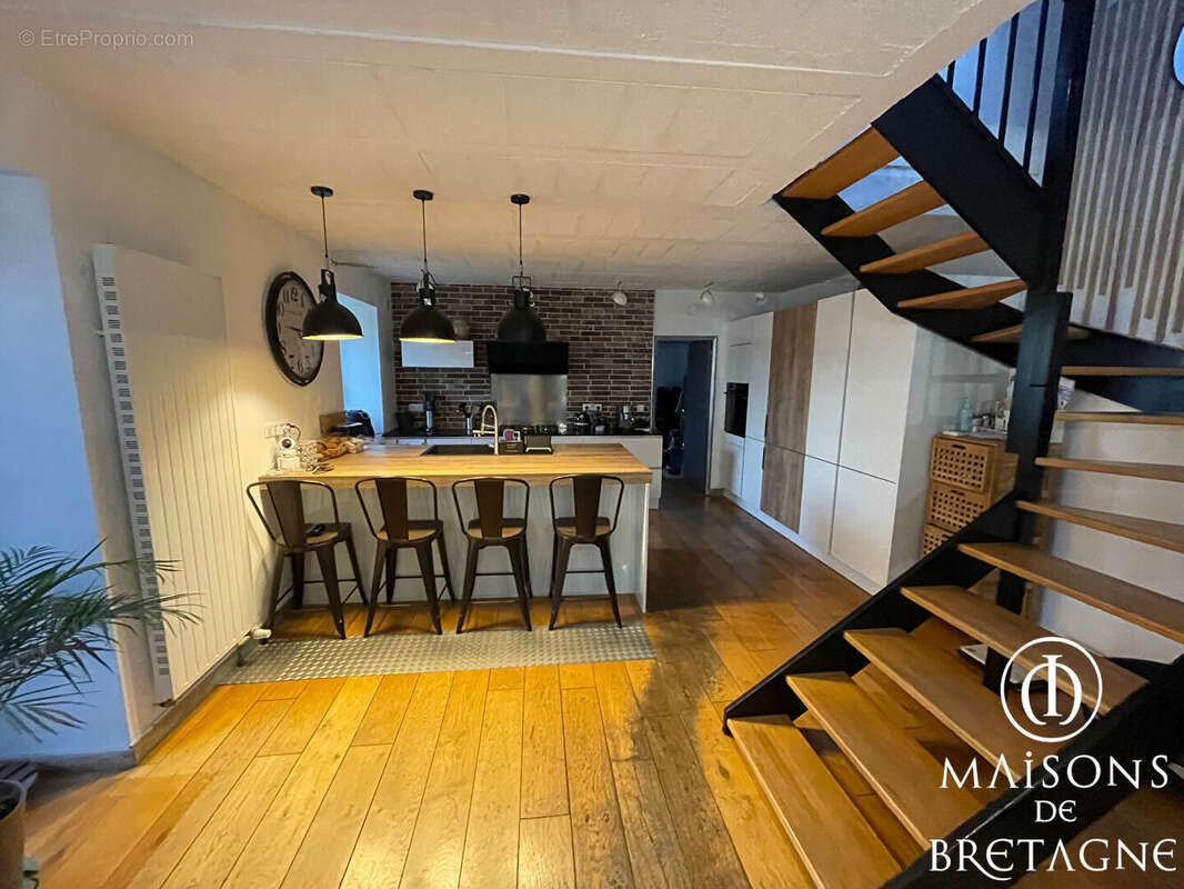 Maison à RIEC-SUR-BELON