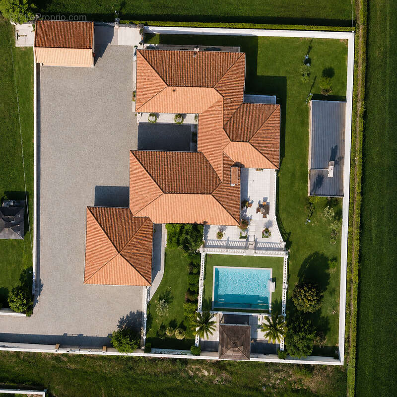 Villa sur Borderes, + studio attenant , avec pisicne - photo 2