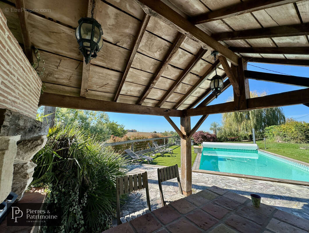 Maison à MAUVEZIN-SUR-GUPIE