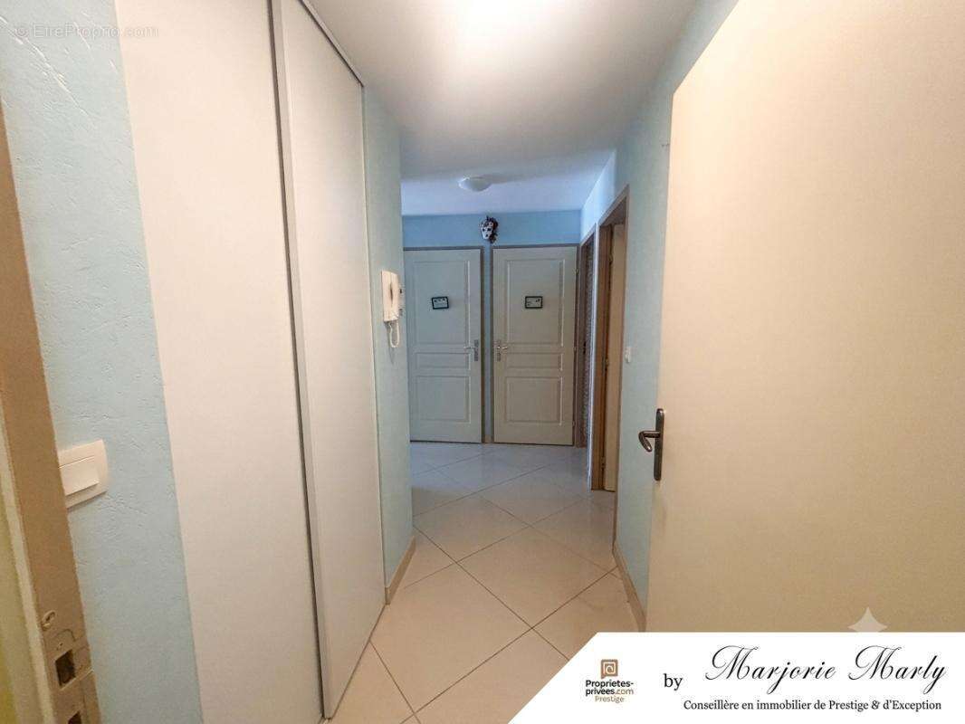 Appartement T3- 11200 LEZIGNAN CORBIERES - 64,36 m2 - 122 500 - photo 5