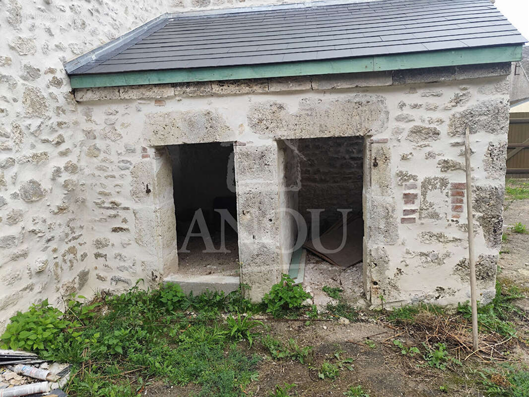 Maison à CORMAINVILLE