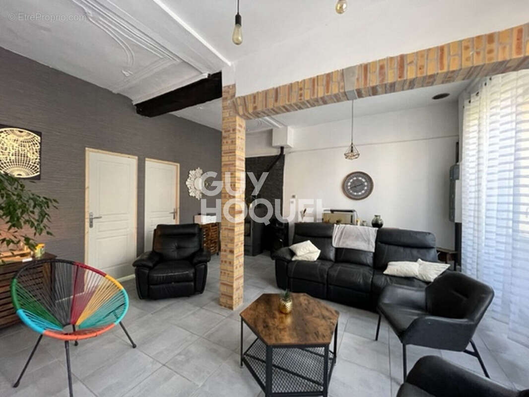 Maison à FERE-CHAMPENOISE