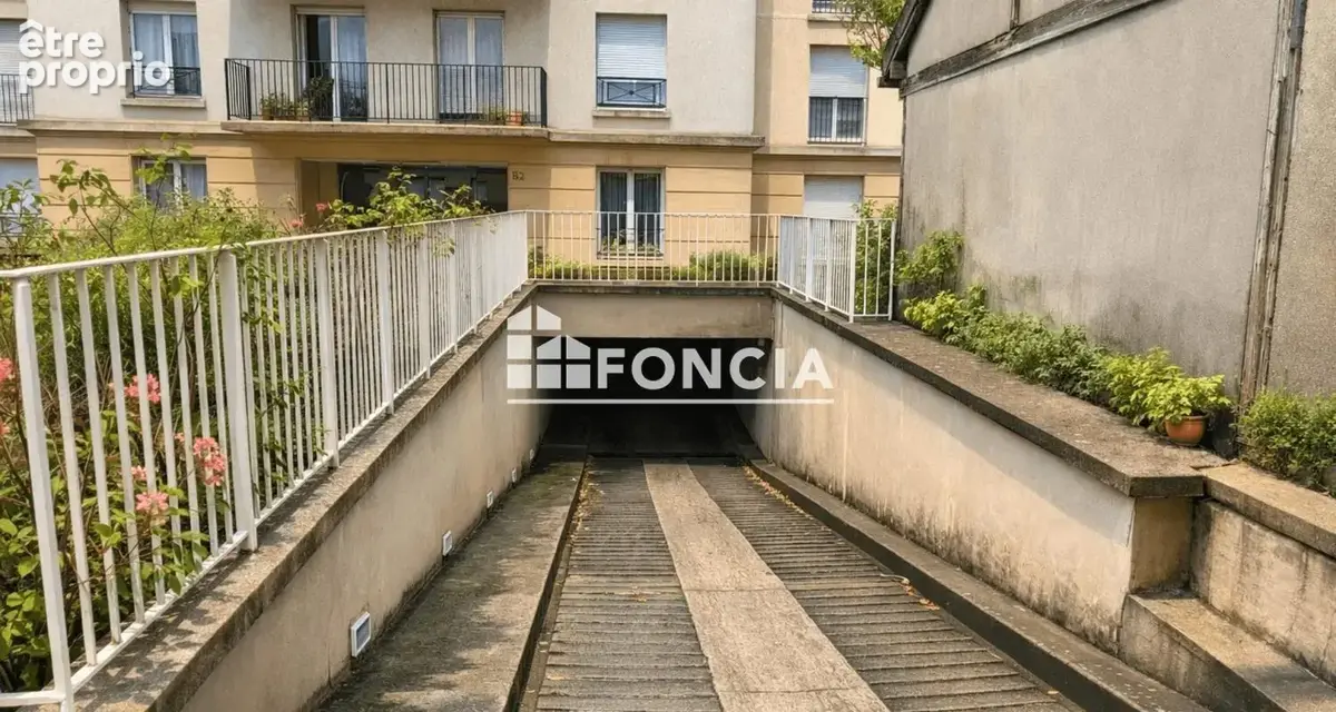 À vendre – box en sous-sol – versailles rive droite - photo 2