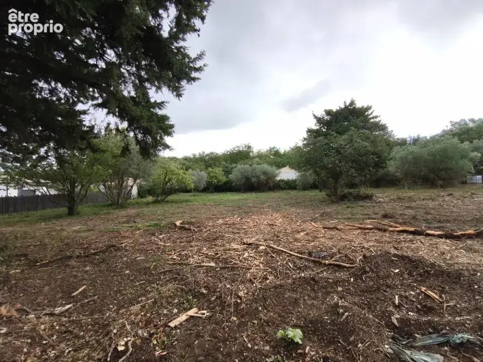 Terrain 545 m² à Malataverne  - photo 3