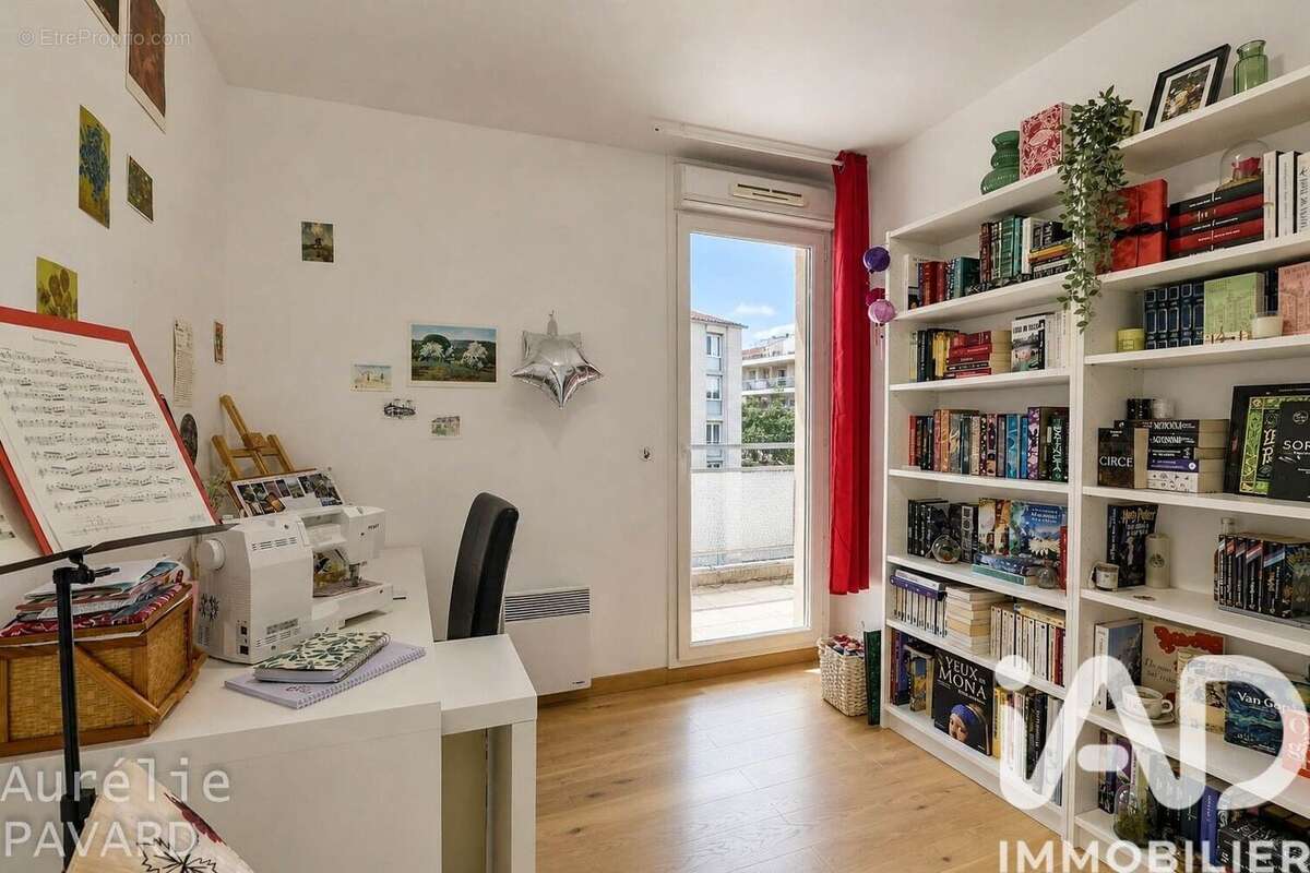 Photo 9 - Appartement à MARSEILLE-12E