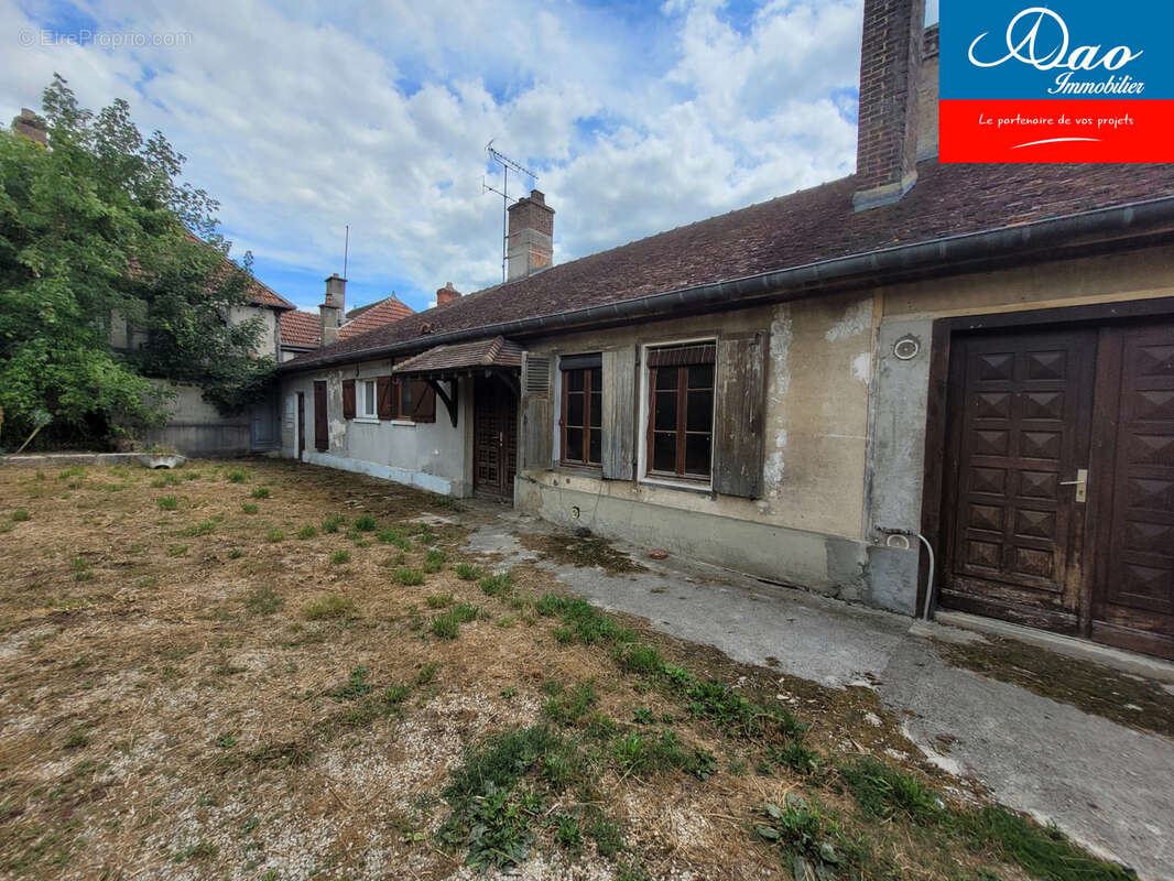 Maison à PINEY