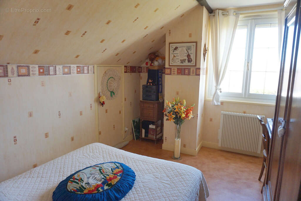 Maison à PARAY-LE-MONIAL