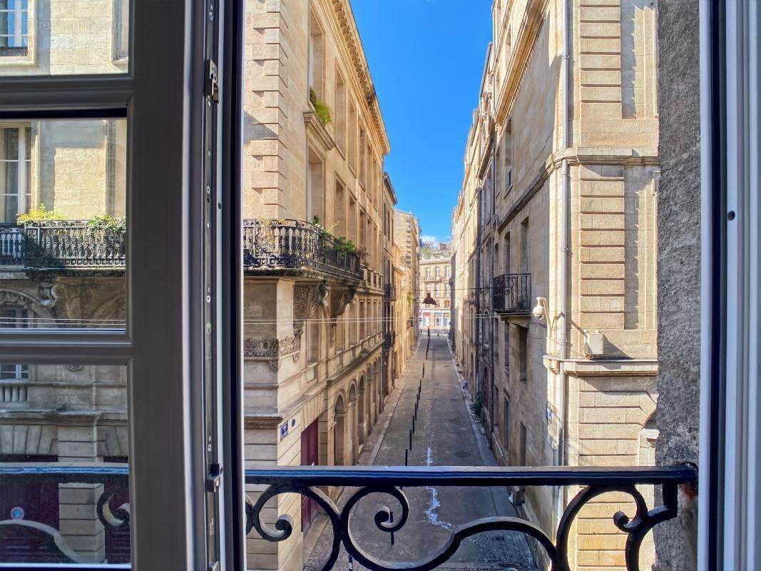 Appartement à BORDEAUX