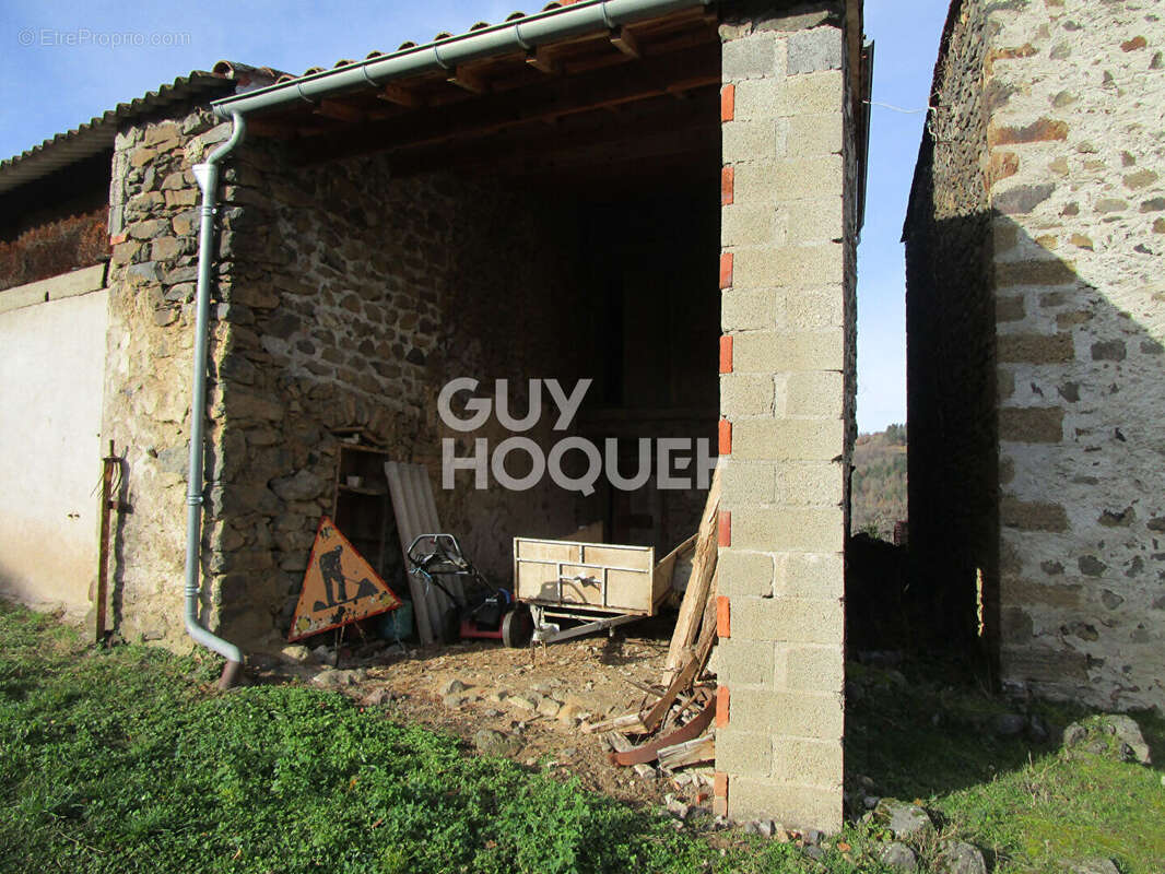 Maison Aubazat 3 pièce(s) 90 m2 - photo 2