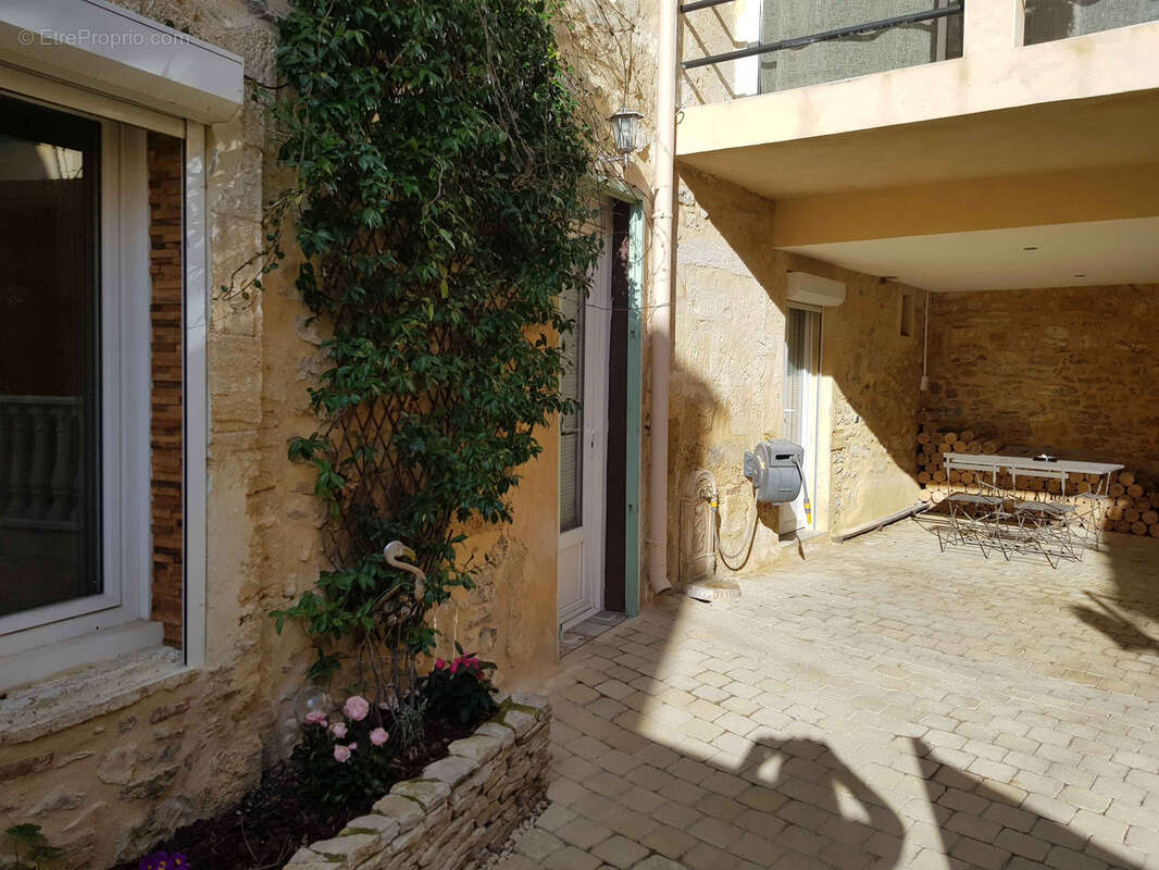 Maison à CASTILLON-DU-GARD