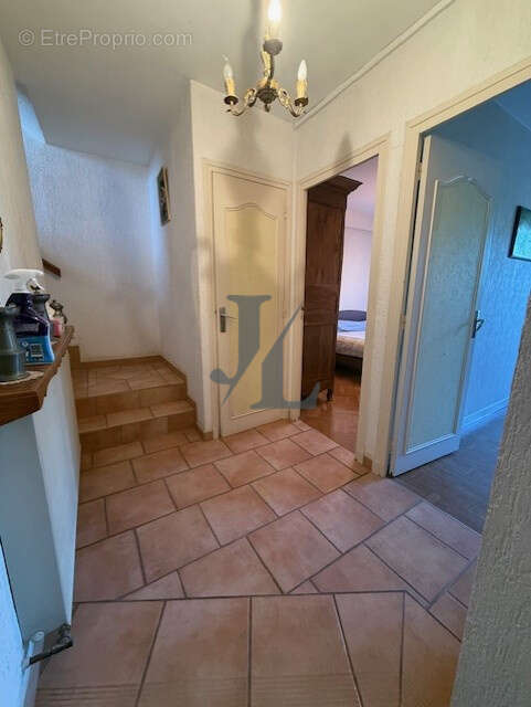 Maison à PORTES-LES-VALENCE