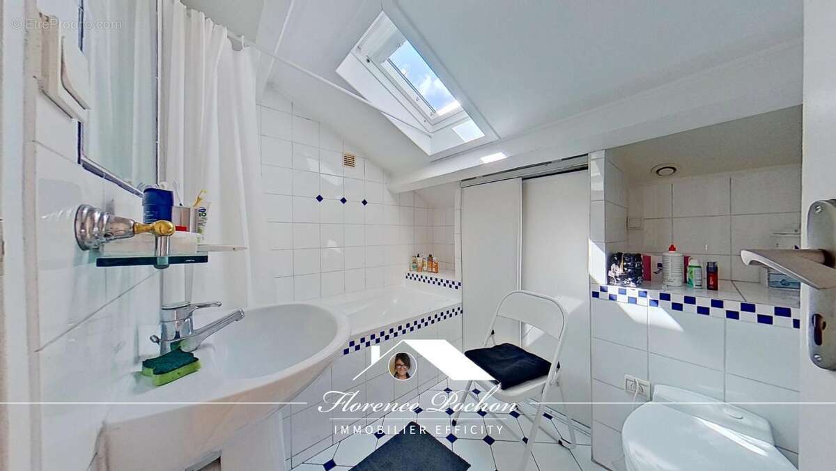 Maison à LYON-8E
