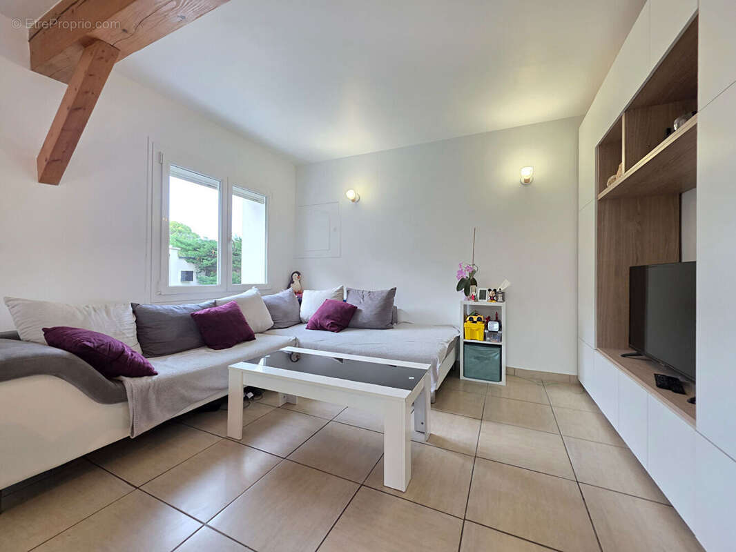 Maison à ROMANS-SUR-ISERE