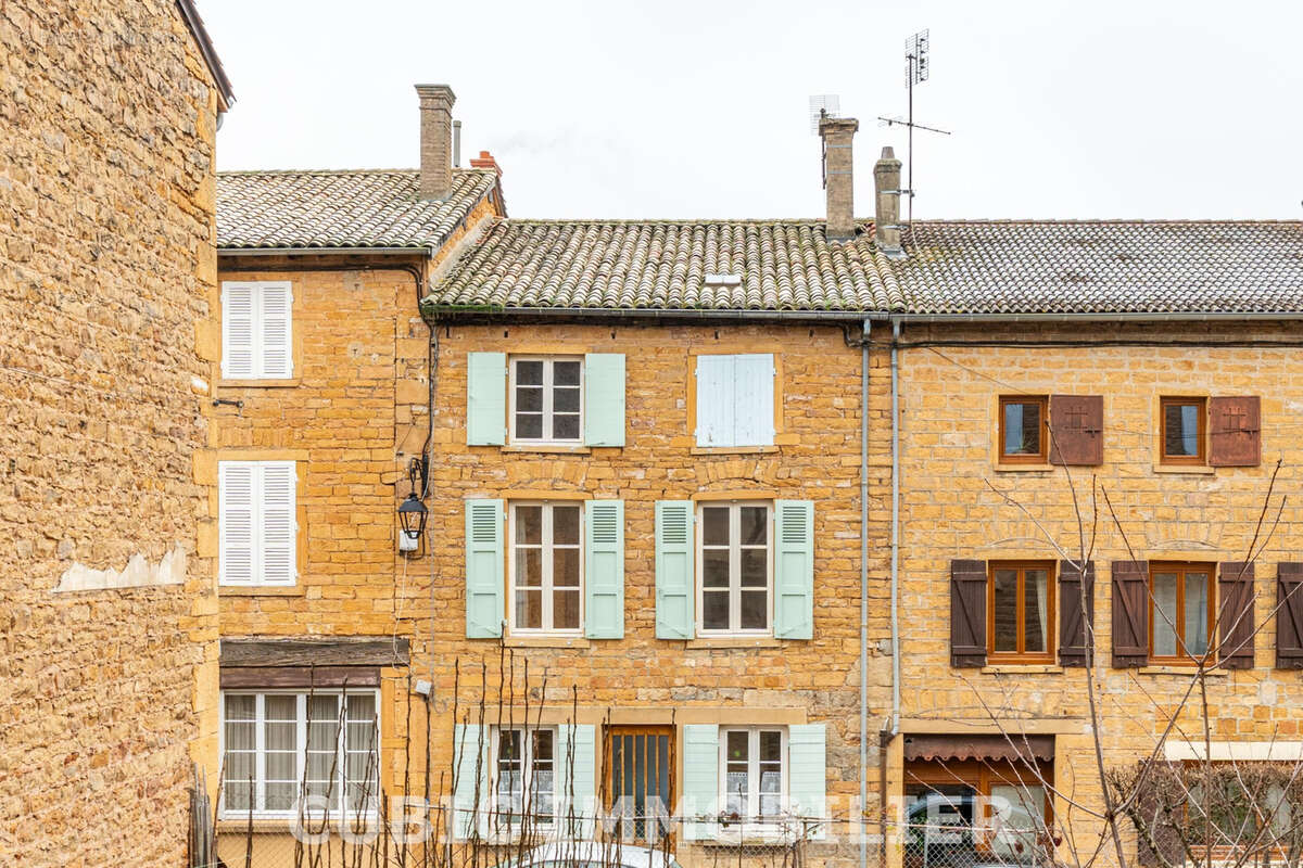 Maison à COGNY