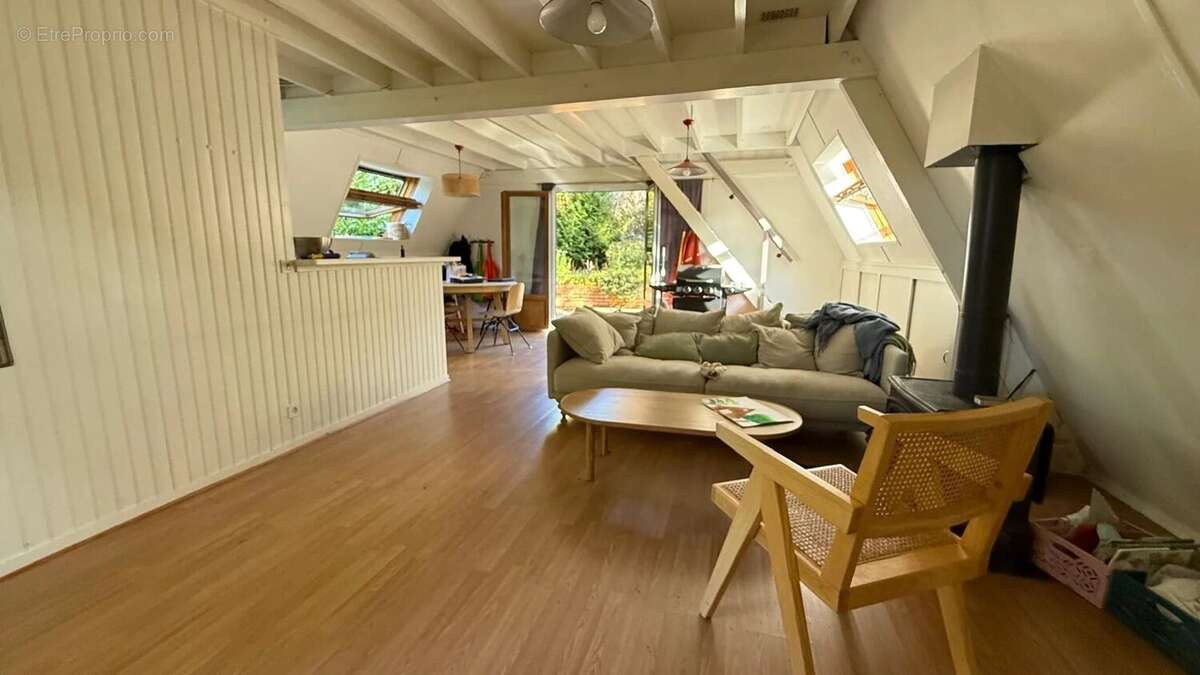 Appartement à BRANNAY