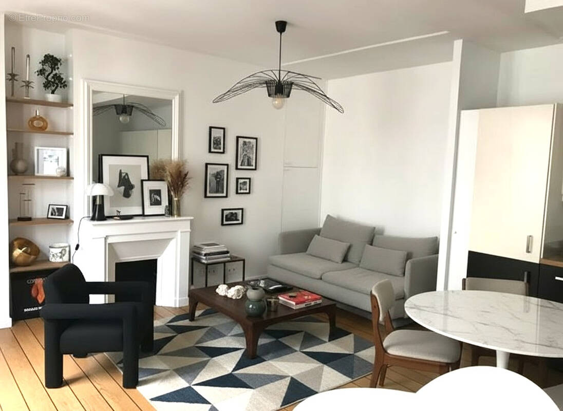 Appartement à PARIS-16E