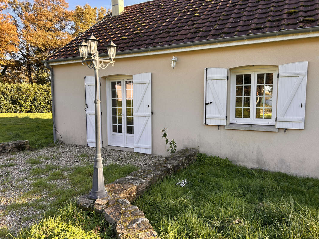 Maison à SAINT-BENOIT-DU-SAULT