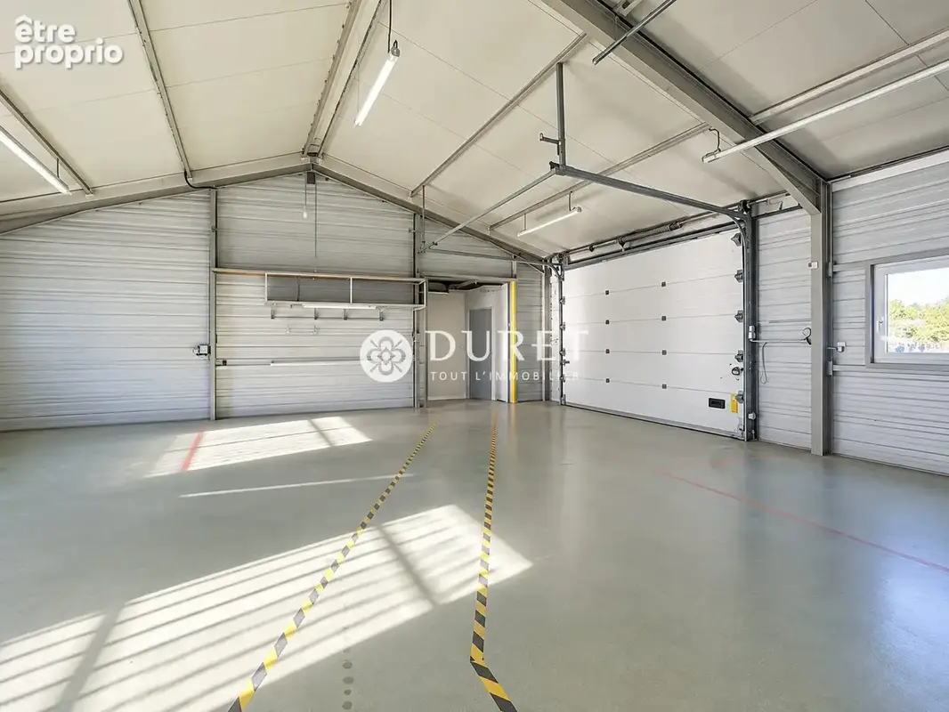 Commerce 384 m² à vendre à La Garnache (85710) - photo 9