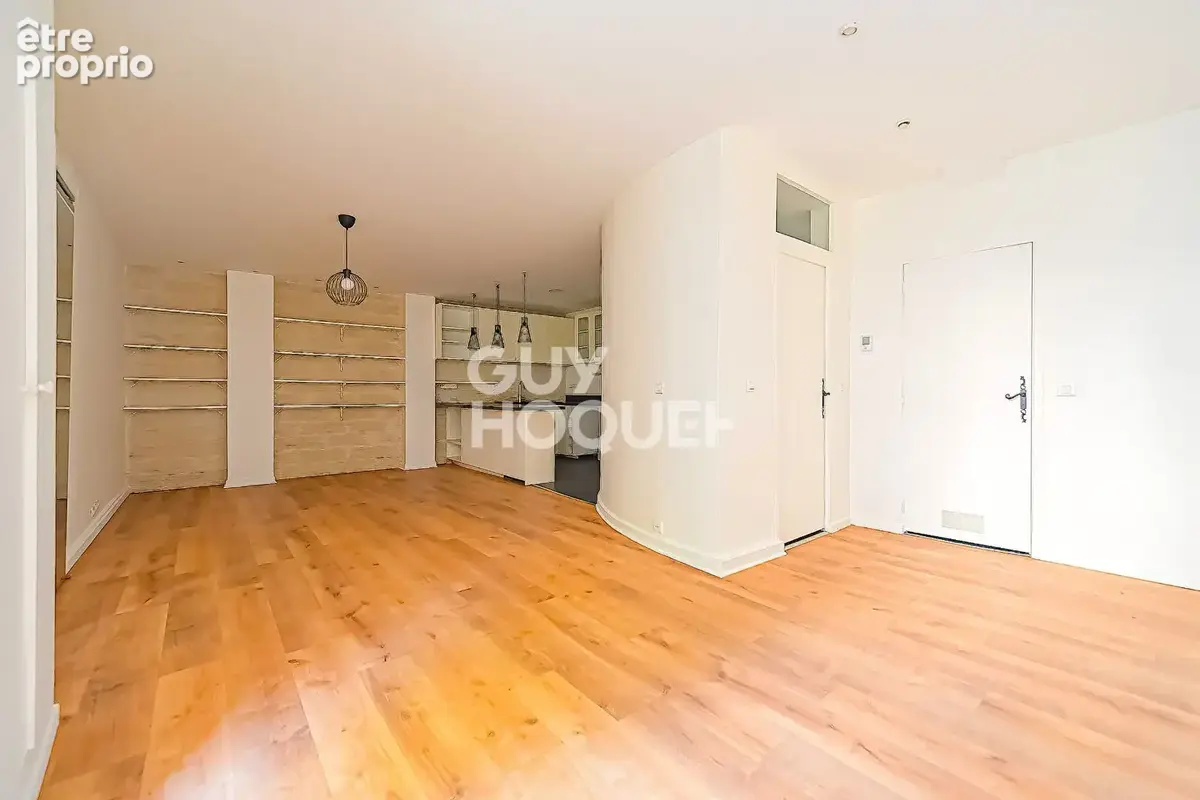 Appartement 2 pièces Folie Méricourt - photo 2