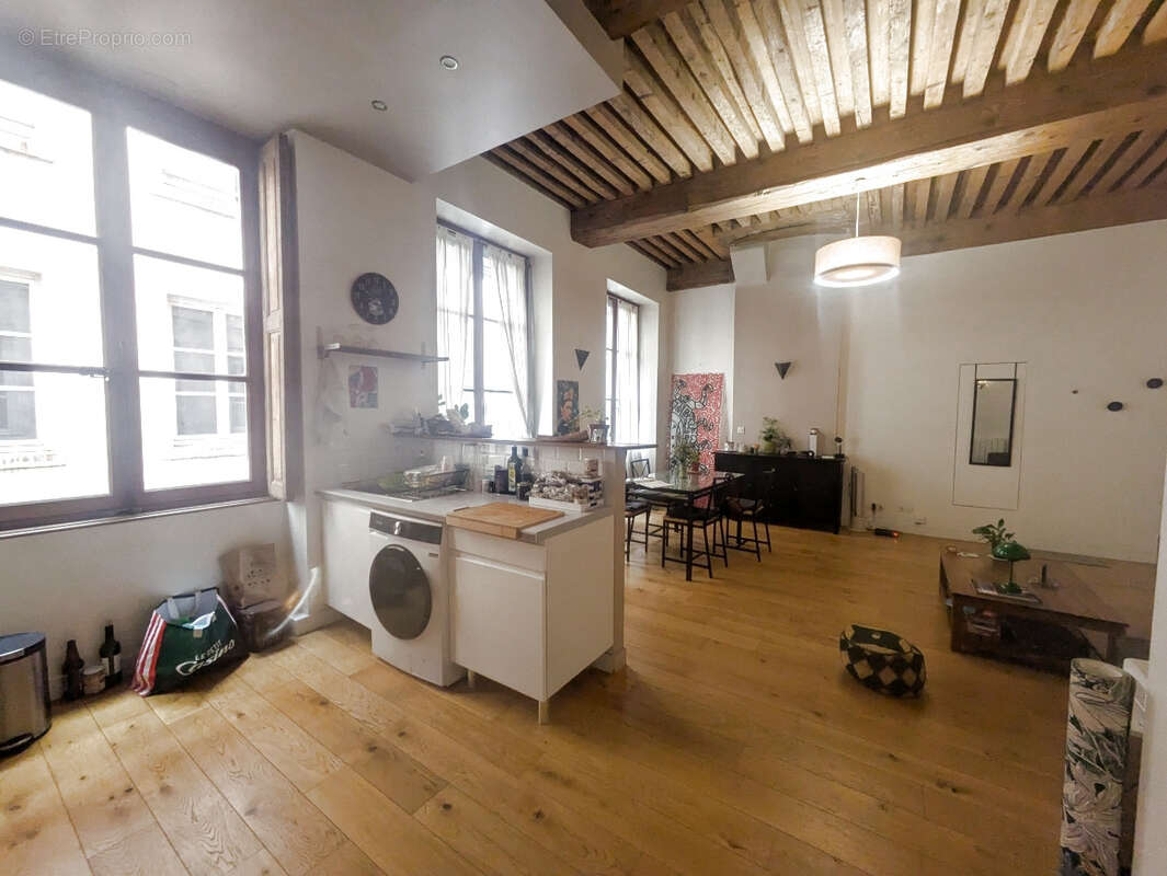 Appartement à LYON-1E