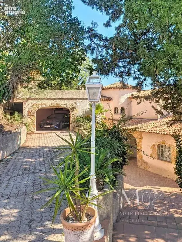 Maison 256 m² à Mandelieu-La-Napoule  - photo 16